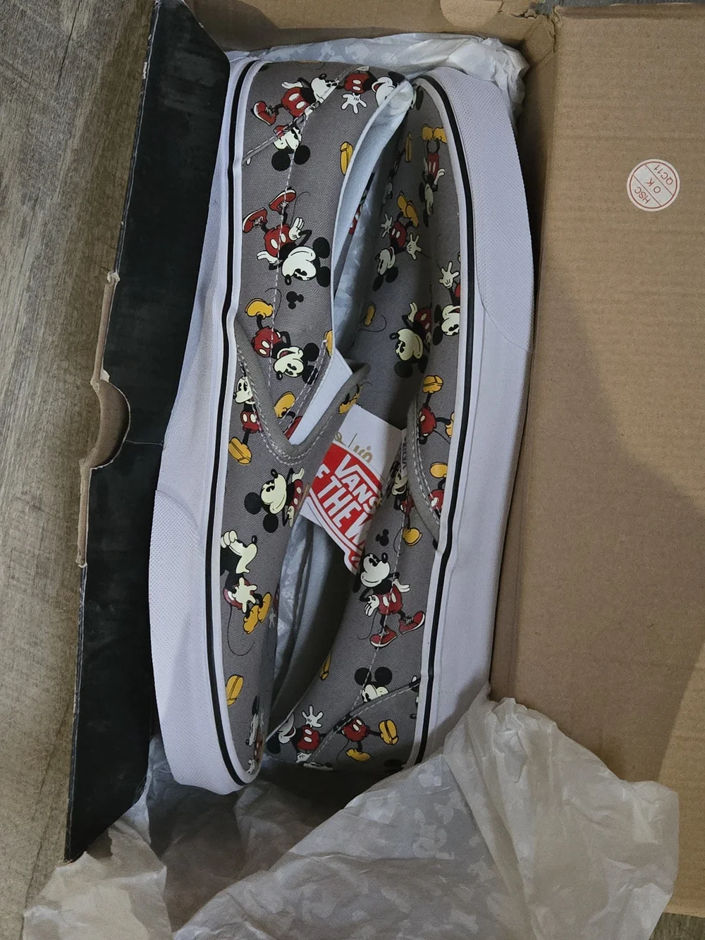 Vans x Disney Mickey Mouse Classic Slip-On - Gray/Multicolor